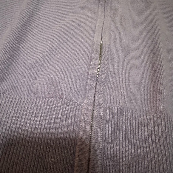 Sold N. Peal purple zip up sweater - Picture 4 of 10